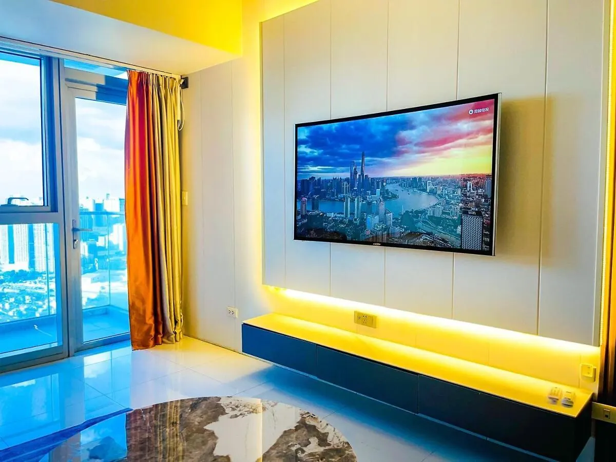 Luxury 2Br Penthouse Across Uptown Bgc I Modern Apartment Manila Philippines
