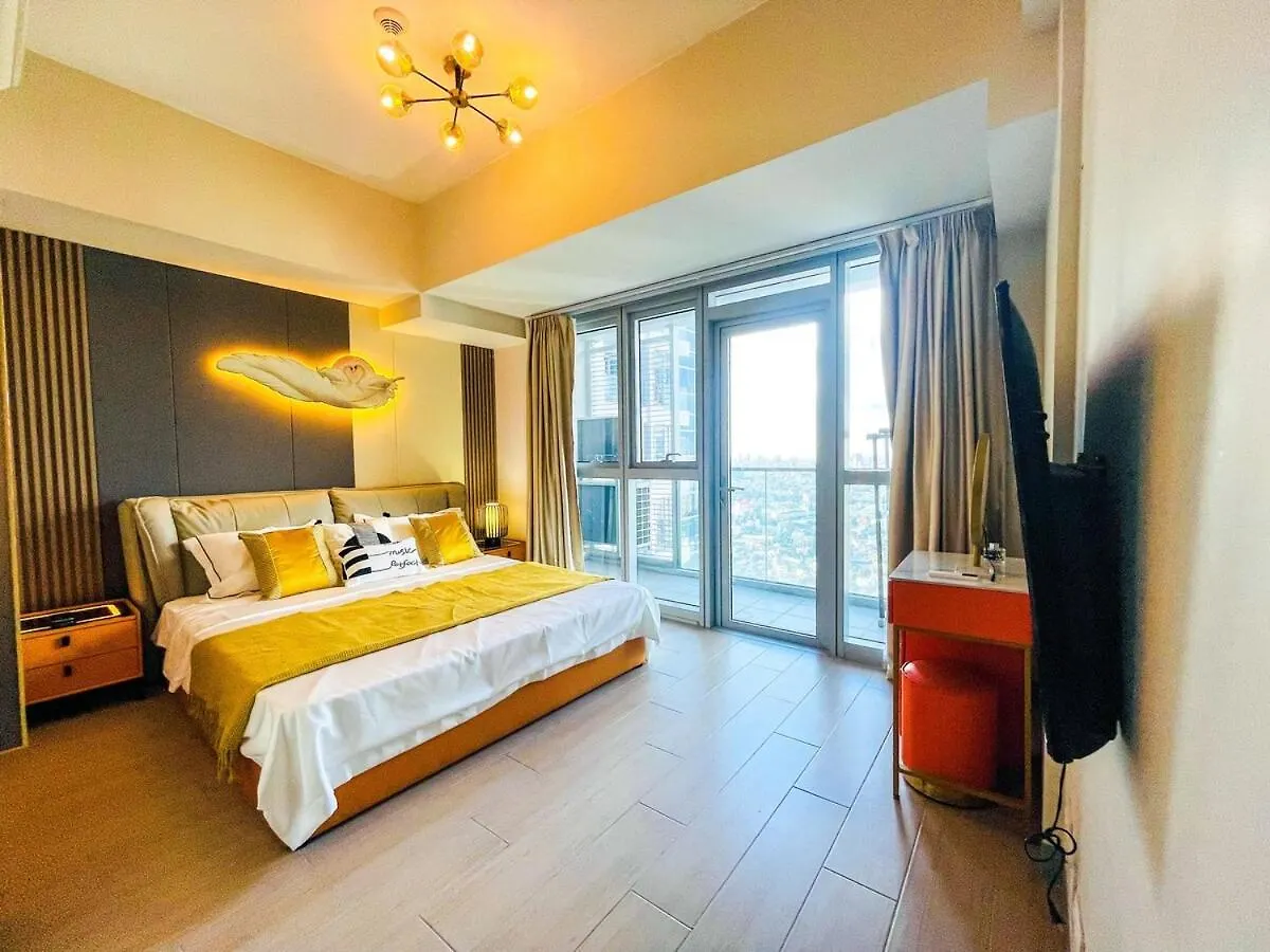 Luxury 2Br Penthouse Across Uptown Bgc I Modern Apartment Manila